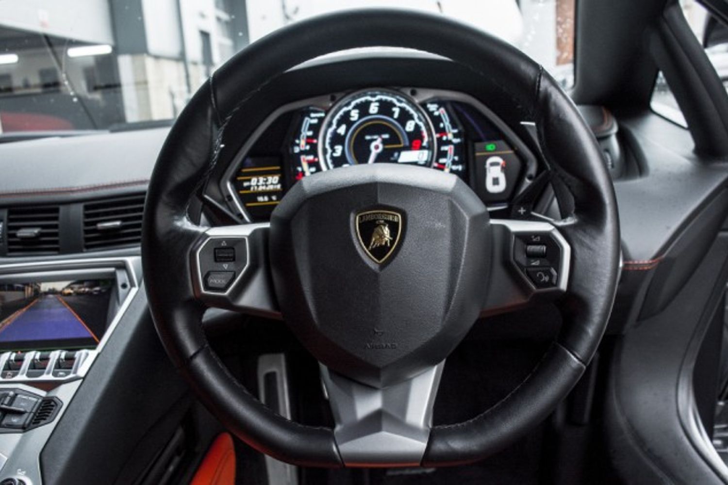 LAMBORGHINI AVENTADOR COUPE 6.5 V12 2DR SEMI AUTOMATIC