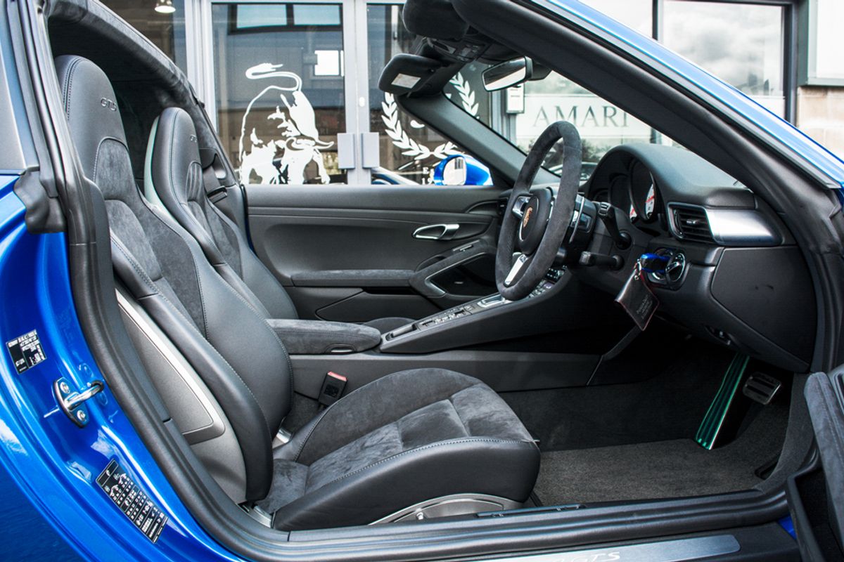 PORSCHE 911 CONVERTIBLE 3.0 TARGA 4 PDK 2DR SEMI AUTOMATIC