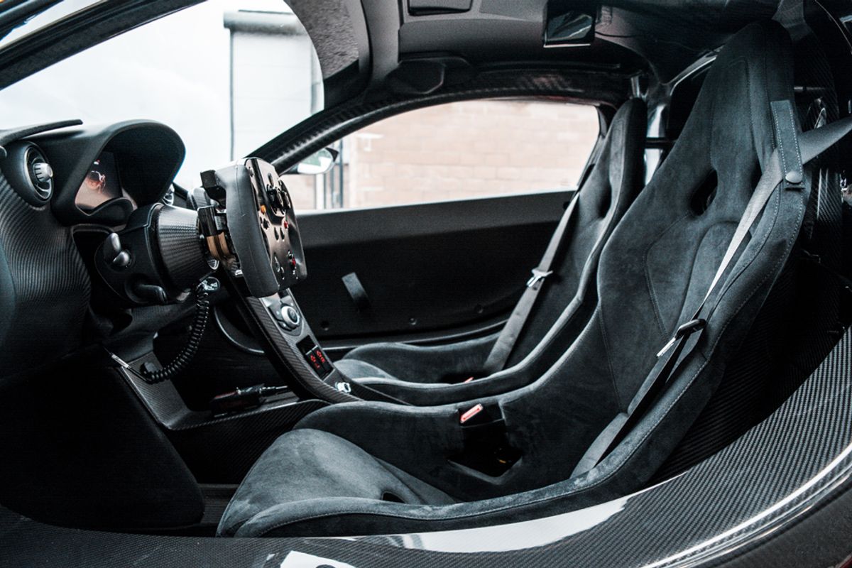 MCLAREN P1 HYBRID ELECTRIC 3.8 P1 AUTO