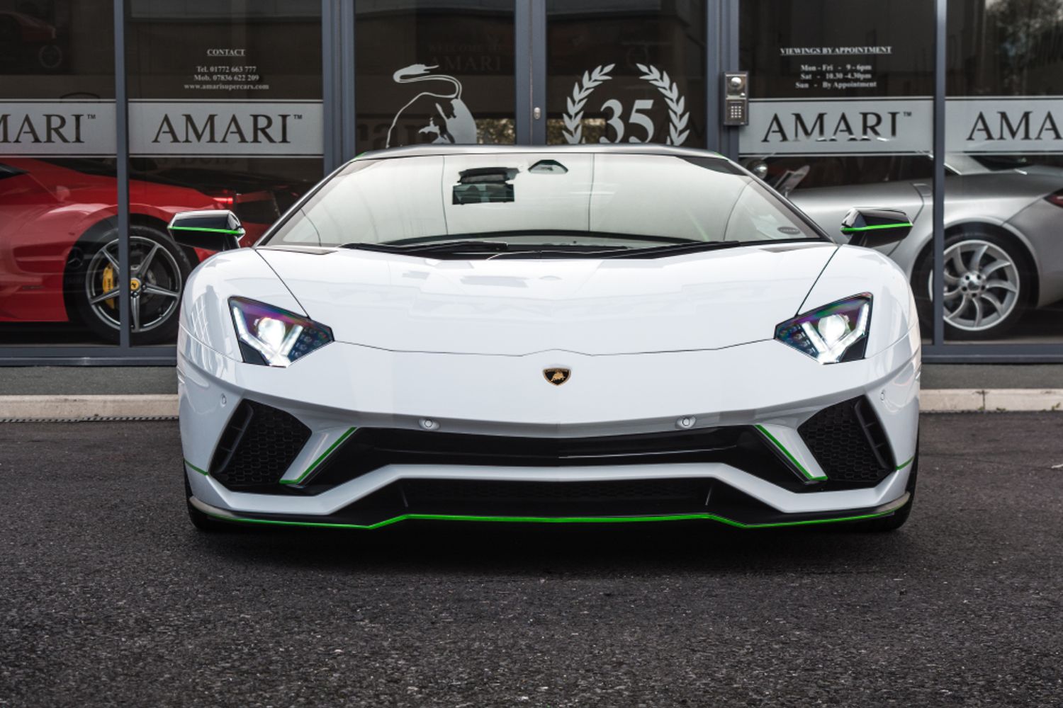 LAMBORGHINI AVENTADOR COUPE 6.5 LP 740-4 S 2DR SEMI AUTOMATIC