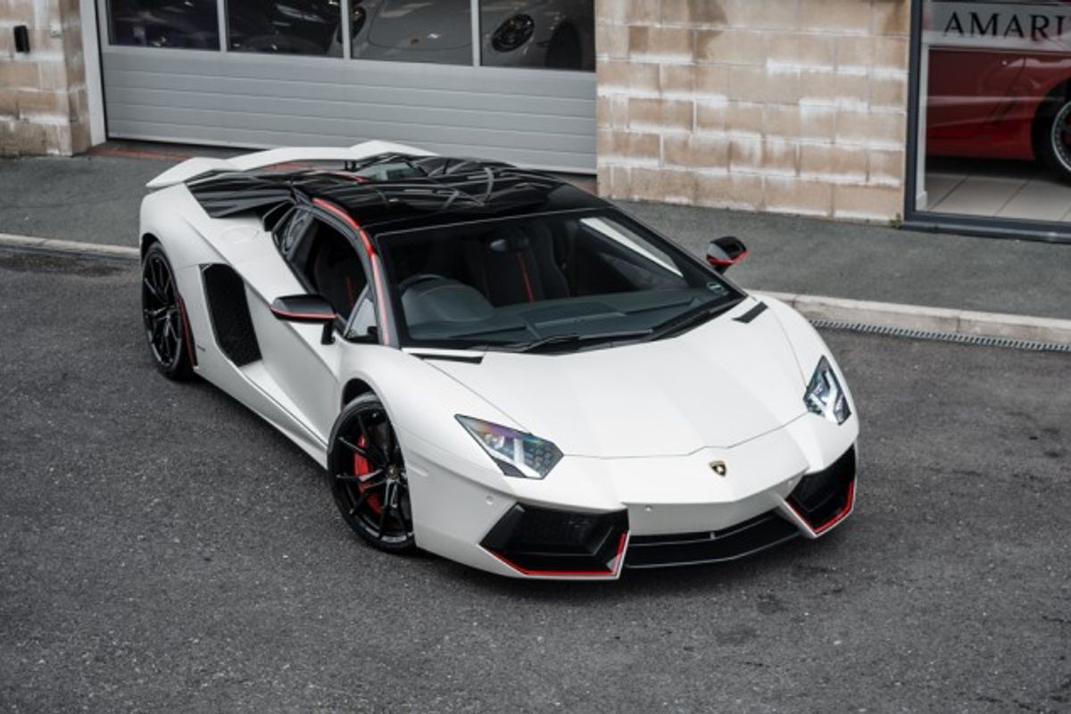 LAMBORGHINI AVENTADOR CONVERTIBLE 6.5 LP 700-4 ROADSTER 2DR SEMI AUTOMATIC