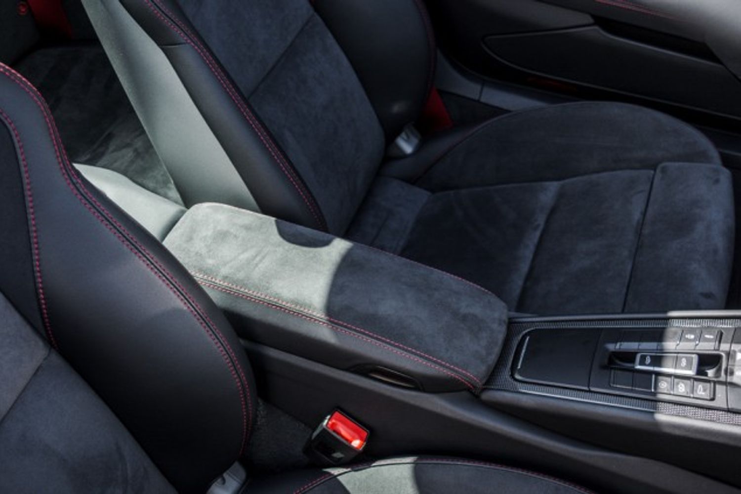 PORSCHE 911 CONVERTIBLE 3.0 TARGA 4 GTS PDK 2DR SEMI AUTOMATIC