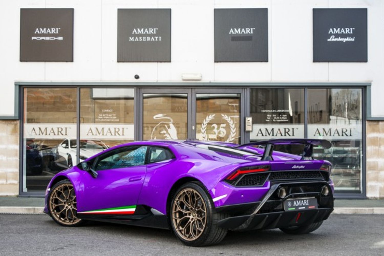 LAMBORGHINI HURACAN COUPE 5.2 LP 640-4 PERFORMANTE 2DR SEMI AUTOMATIC