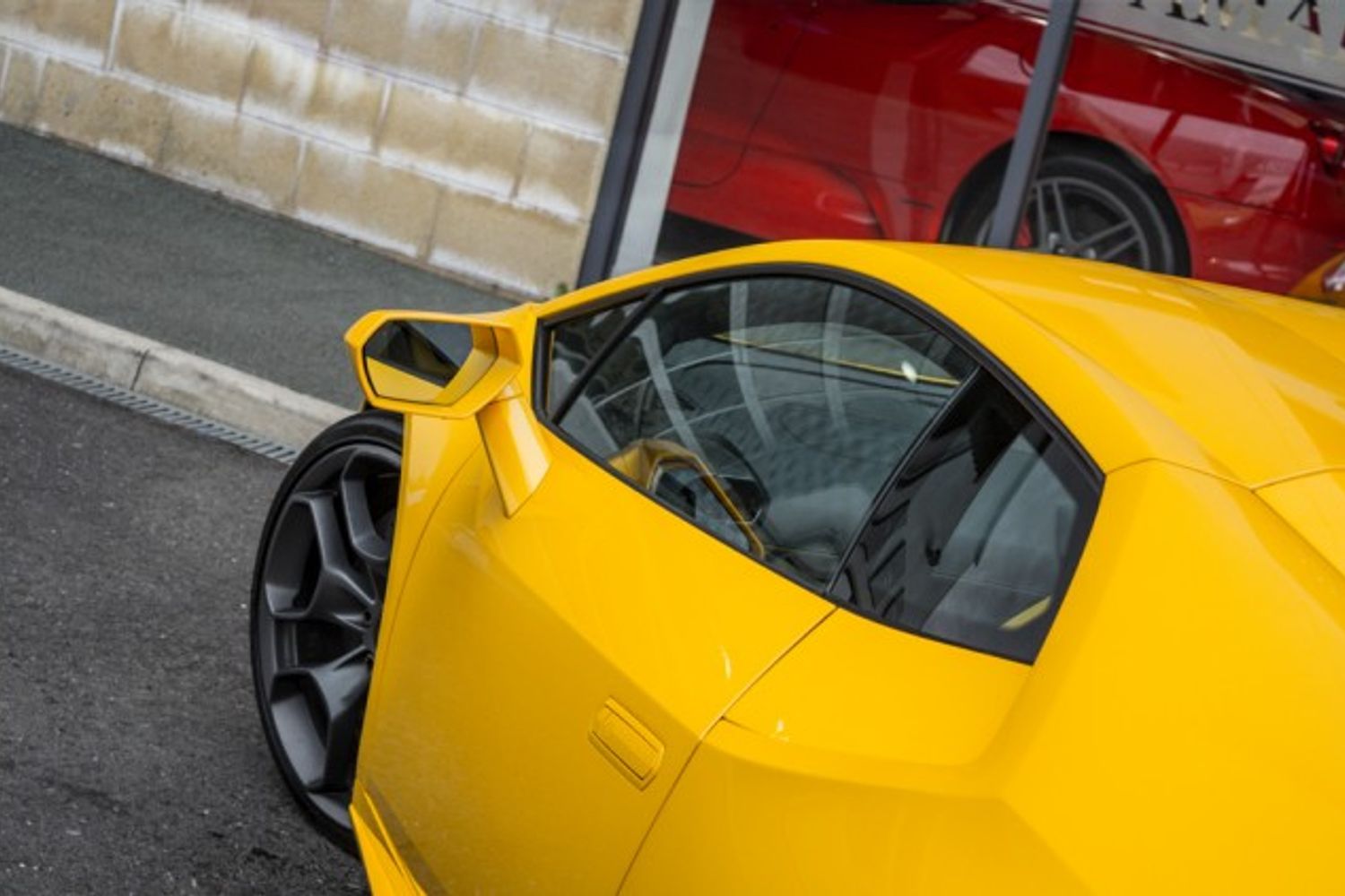 LAMBORGHINI HURACAN COUPE 5.2 LP 610-4 2DR SEMI AUTOMATIC