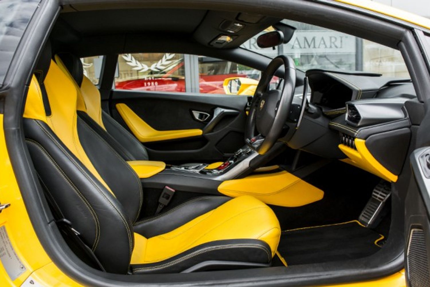 LAMBORGHINI HURACAN COUPE 5.2 LP 610-4 2DR SEMI AUTOMATIC