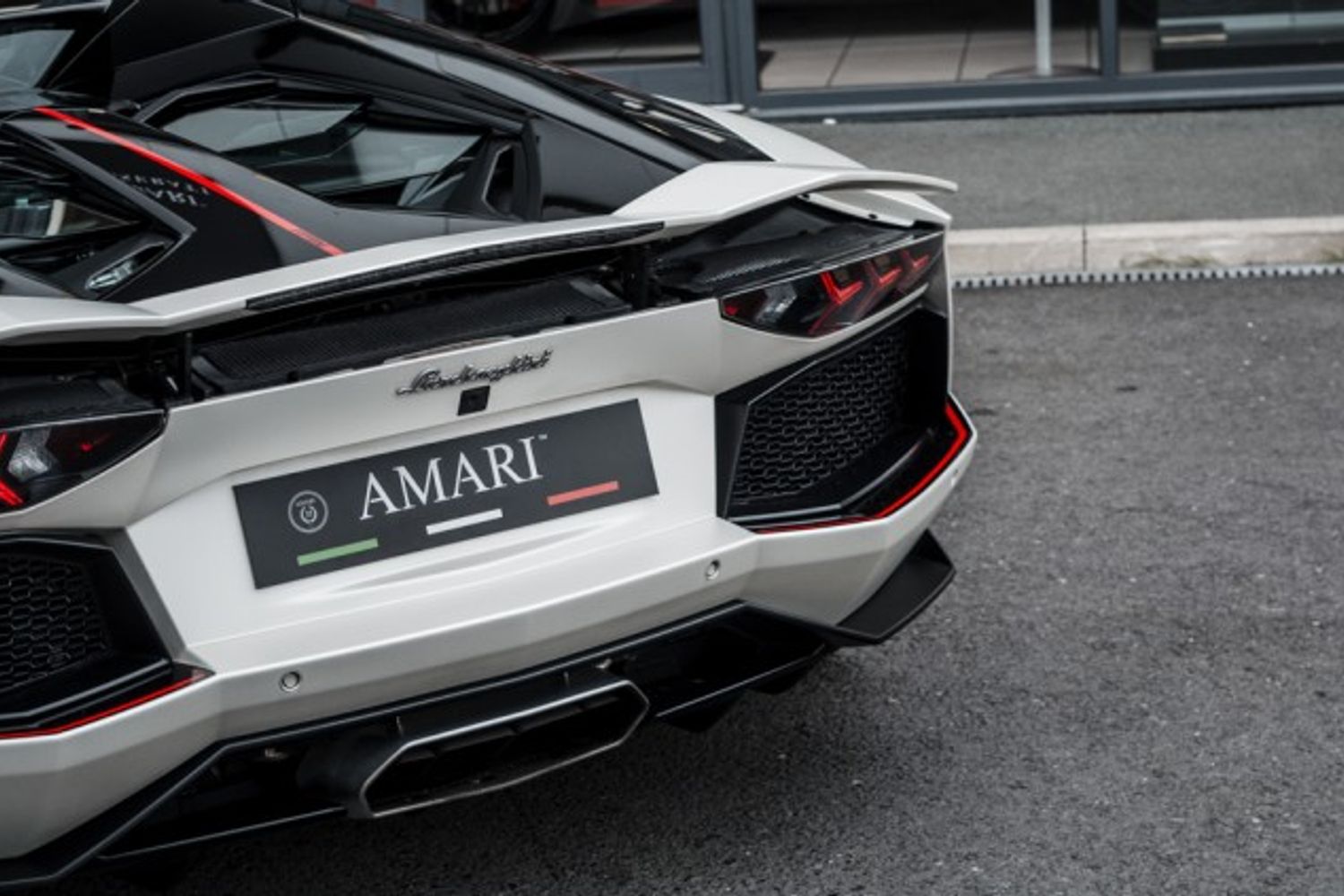 LAMBORGHINI AVENTADOR CONVERTIBLE 6.5 LP 700-4 ROADSTER 2DR SEMI AUTOMATIC