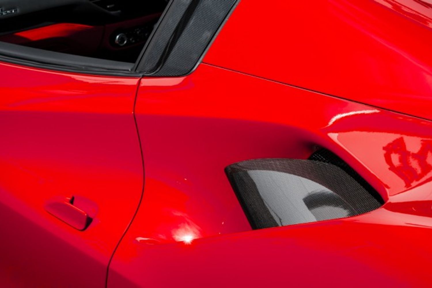 FERRARI 488 CONVERTIBLE 3.9 SPIDER 2DR SEMI AUTOMATIC