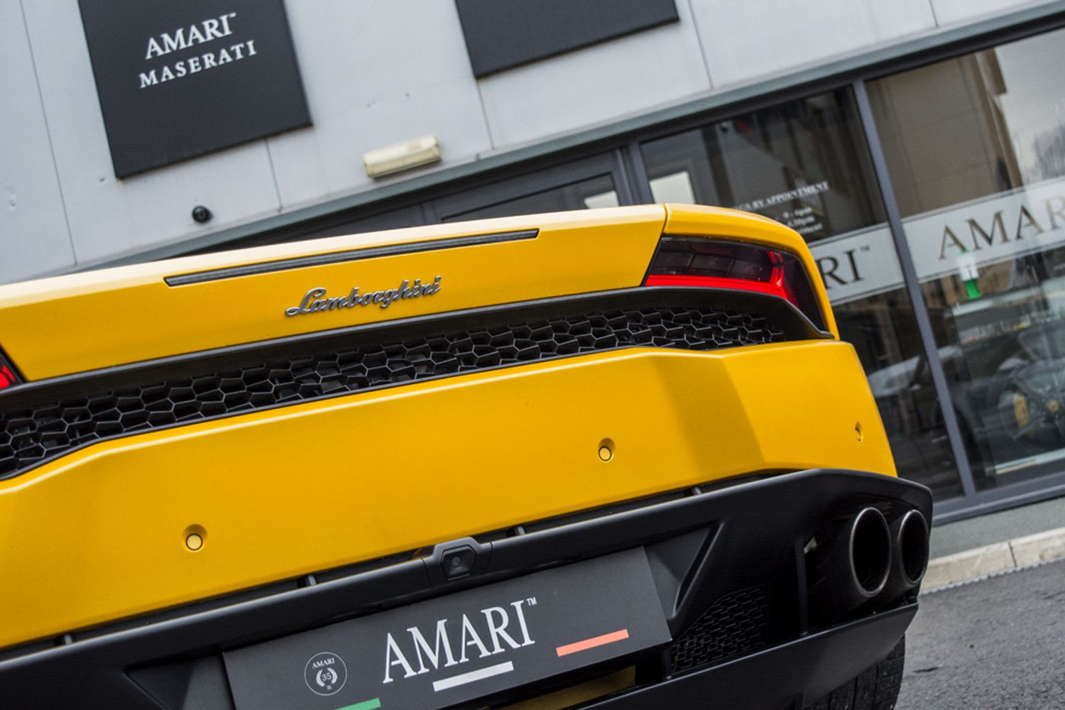 LAMBORGHINI HURACAN COUPE 5.2 LP 610-4 2DR SEMI AUTOMATIC