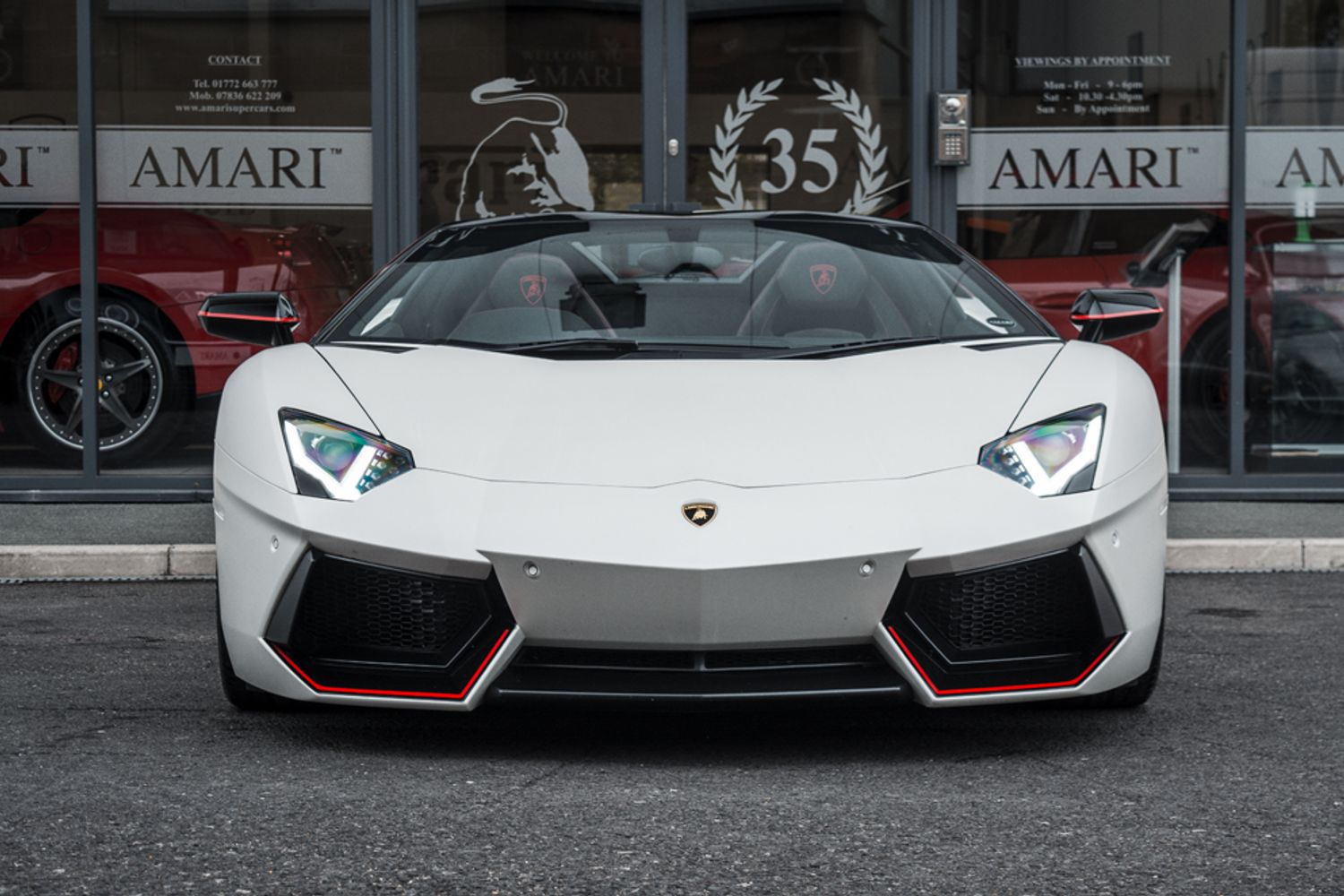 LAMBORGHINI AVENTADOR CONVERTIBLE 6.5 LP 700-4 ROADSTER 2DR SEMI AUTOMATIC