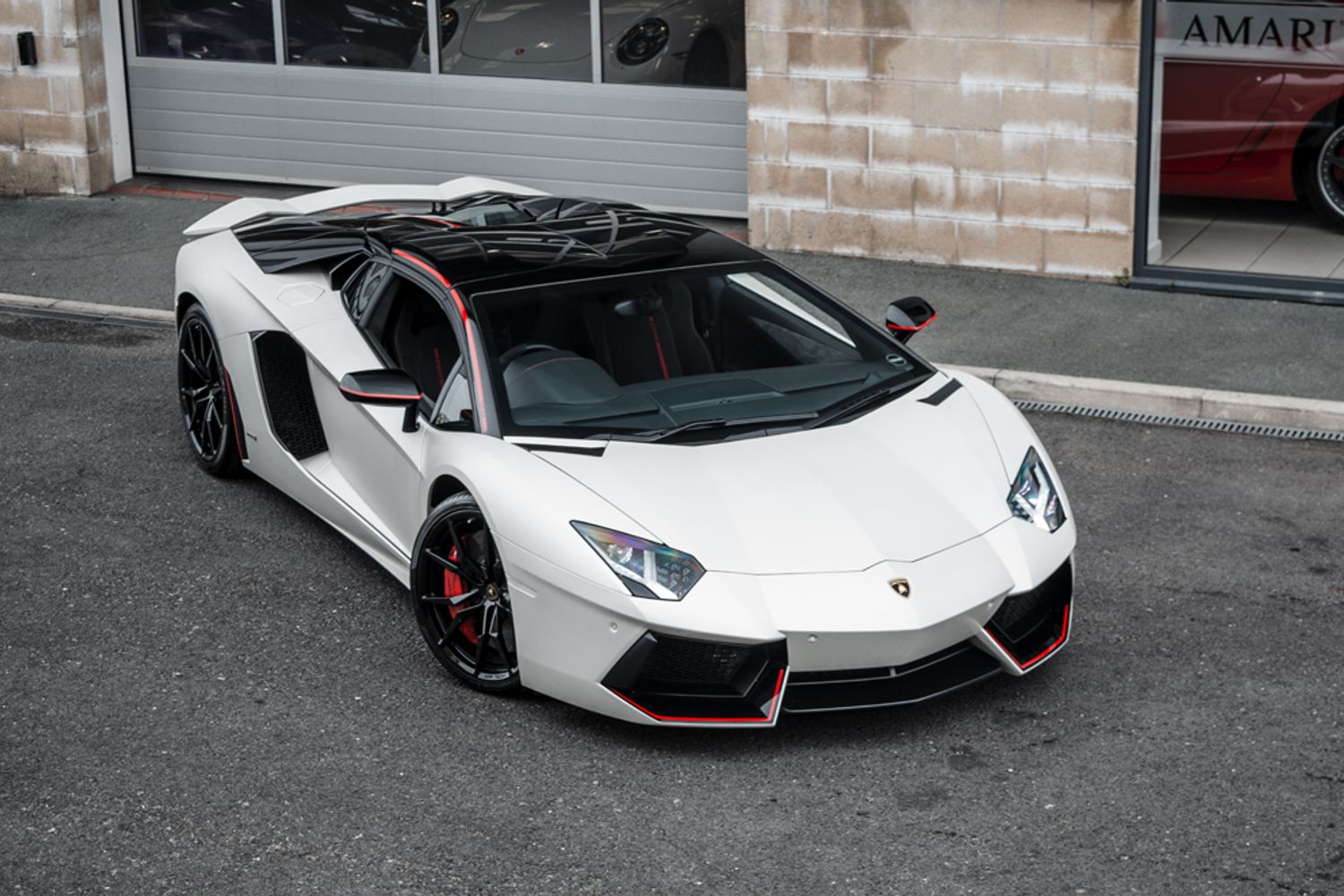 LAMBORGHINI AVENTADOR CONVERTIBLE 6.5 LP 700-4 ROADSTER 2DR SEMI AUTOMATIC