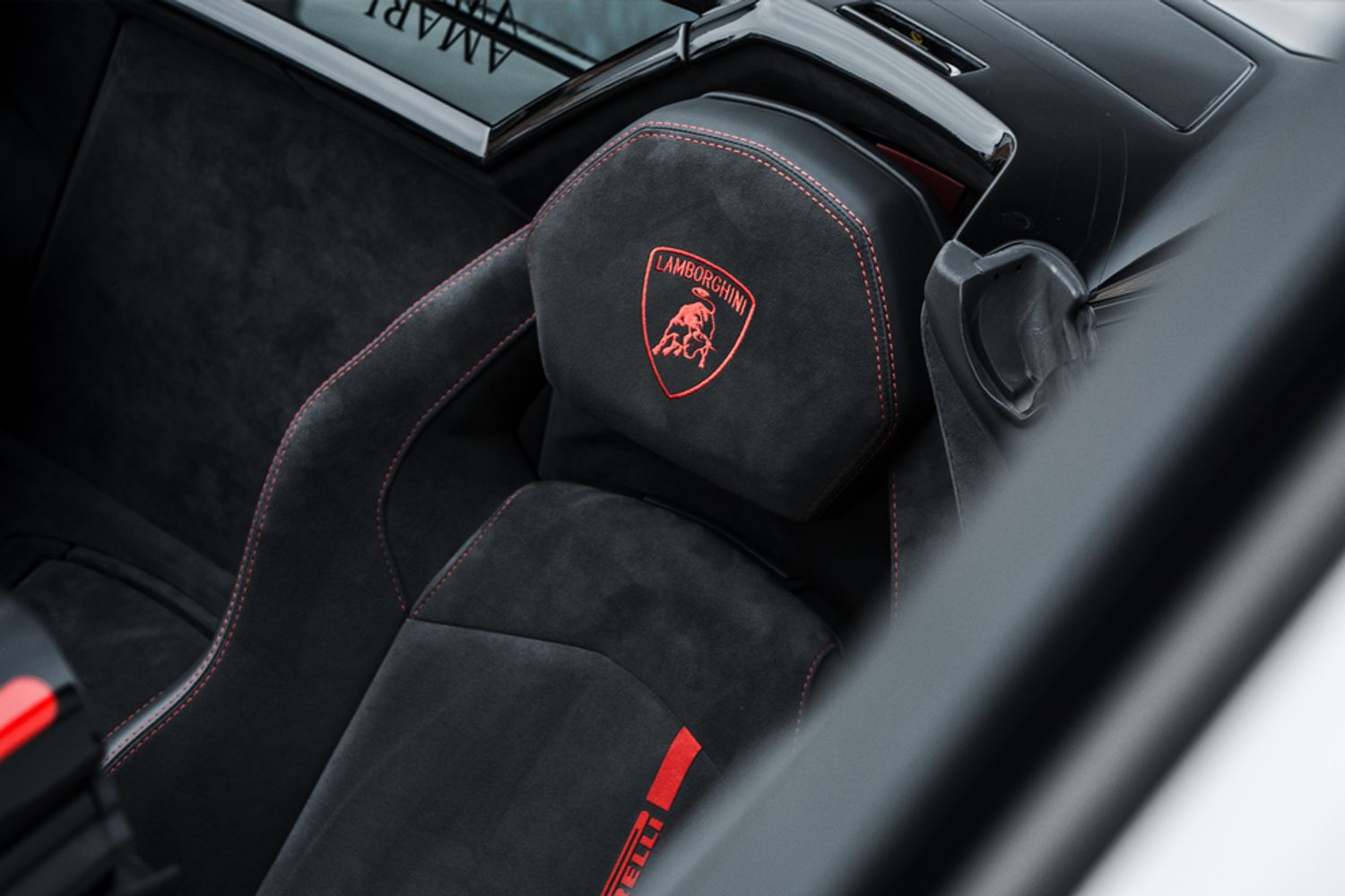 LAMBORGHINI AVENTADOR CONVERTIBLE 6.5 LP 700-4 ROADSTER 2DR SEMI AUTOMATIC