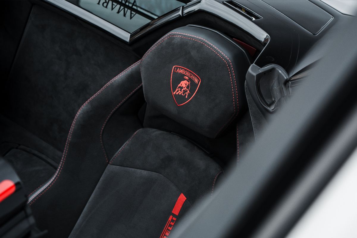 LAMBORGHINI AVENTADOR CONVERTIBLE 6.5 LP 700-4 ROADSTER 2DR SEMI AUTOMATIC