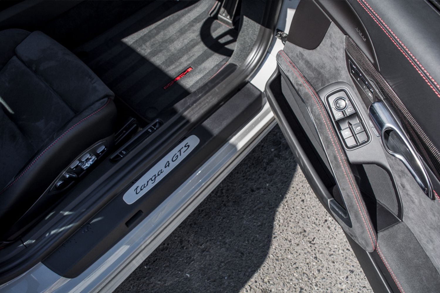 PORSCHE 911 CONVERTIBLE 3.0 TARGA 4 GTS PDK 2DR SEMI AUTOMATIC