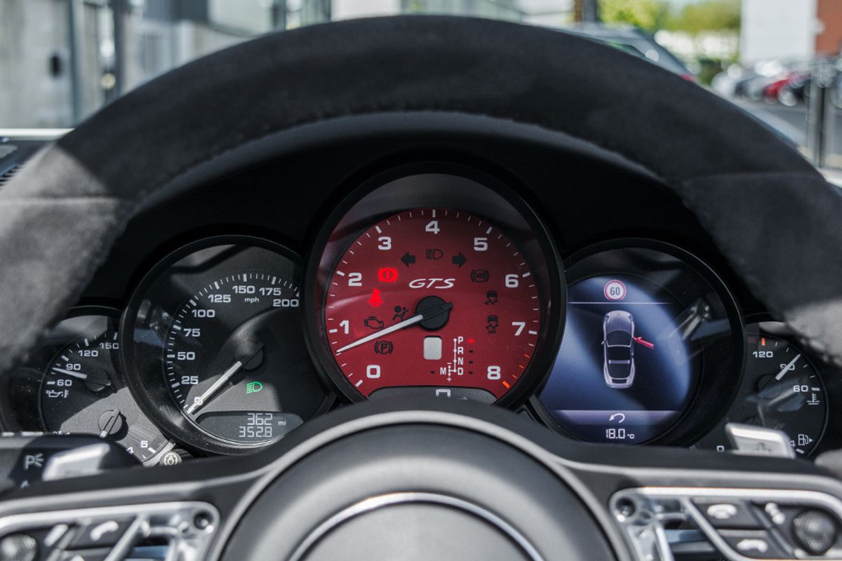 PORSCHE 911 CONVERTIBLE 3.0 TARGA 4 GTS PDK 2DR SEMI AUTOMATIC