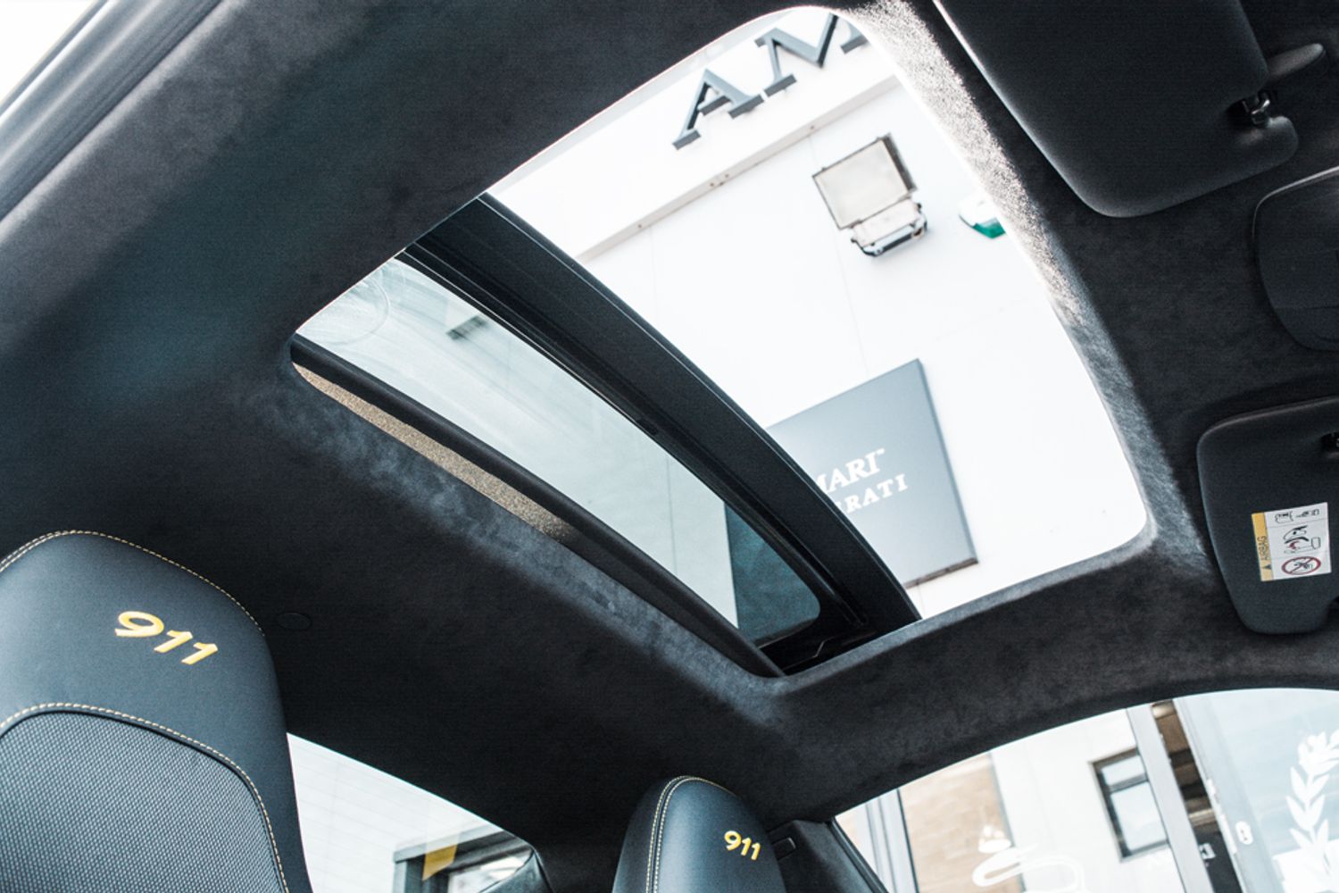 PORSCHE 911 COUPE 3.0 CARRERA T 2DR
