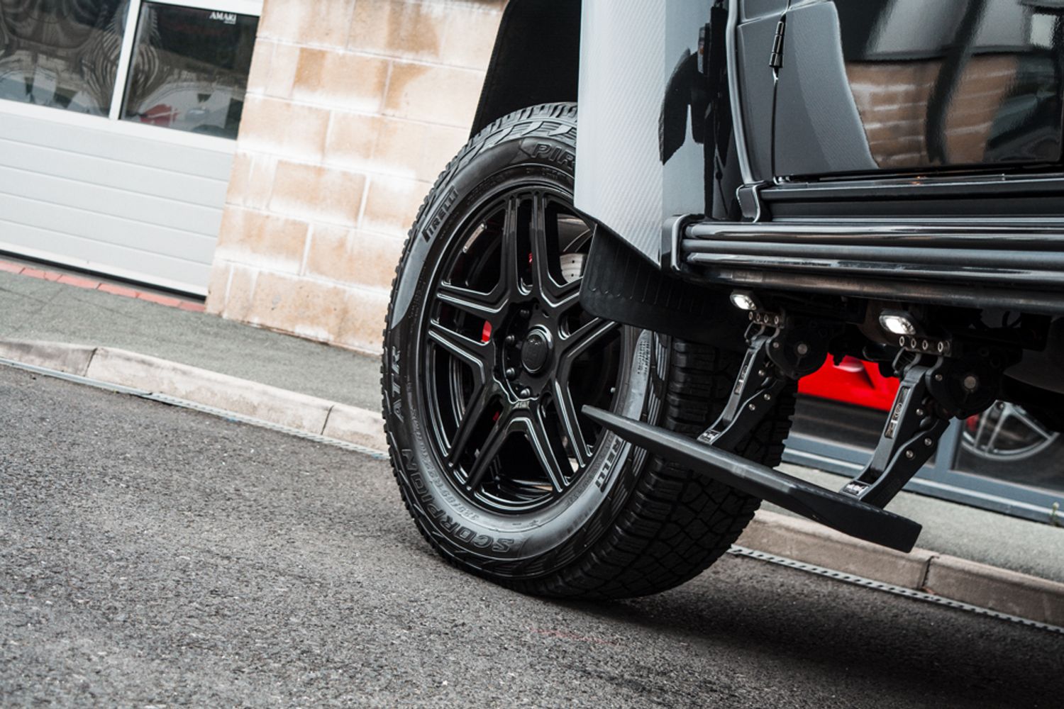MERCEDES-BENZ G-CLASS G500 4x4 Squared Brabus
