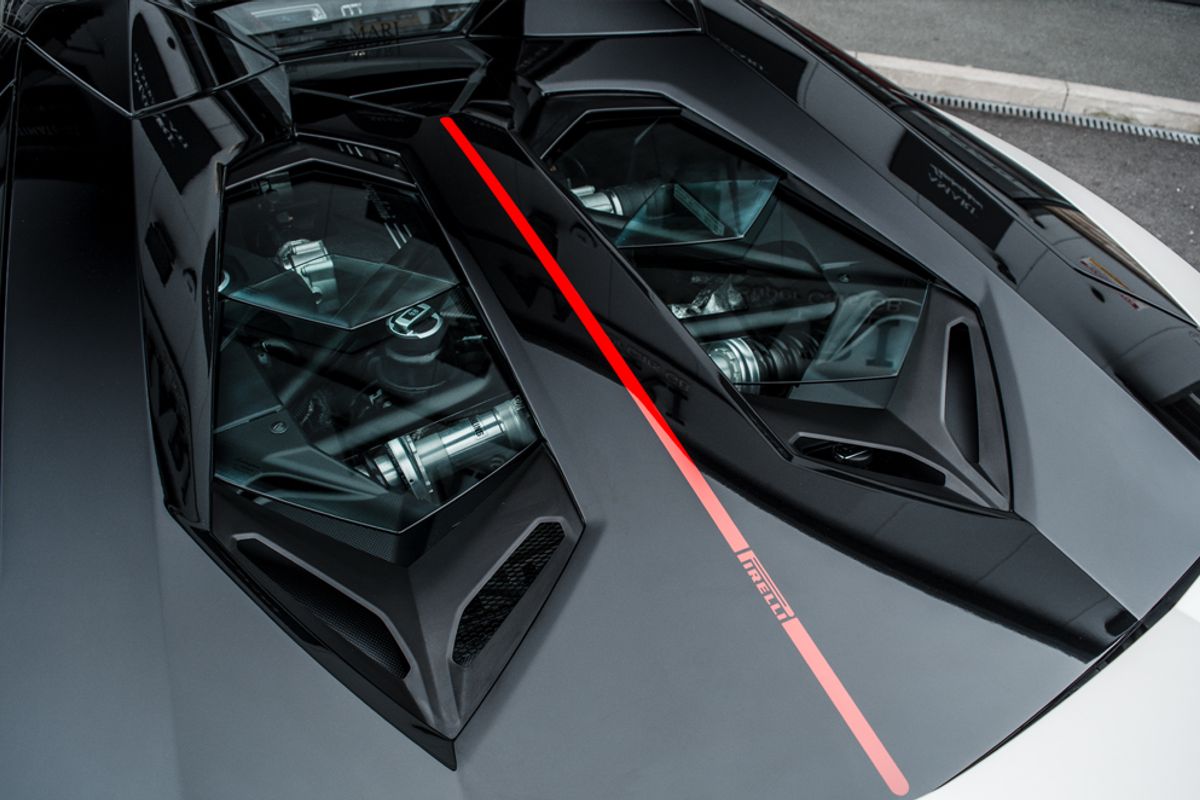 LAMBORGHINI AVENTADOR CONVERTIBLE 6.5 LP 700-4 ROADSTER 2DR SEMI AUTOMATIC