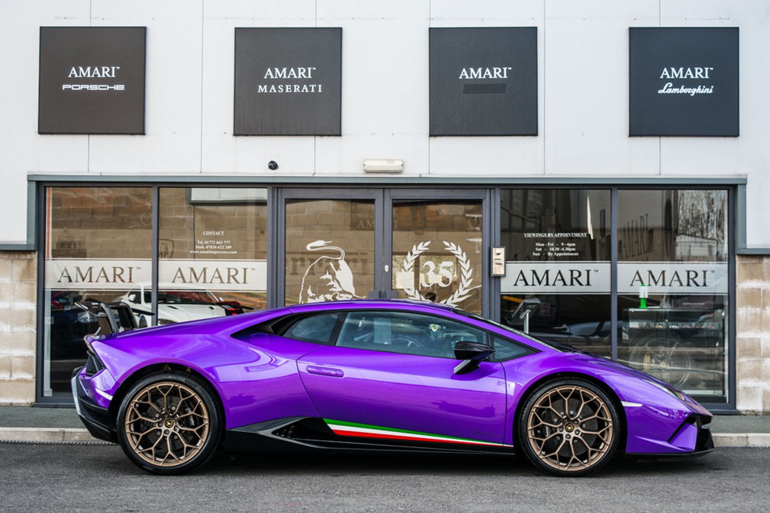 LAMBORGHINI HURACAN COUPE 5.2 LP 640-4 PERFORMANTE 2DR SEMI AUTOMATIC