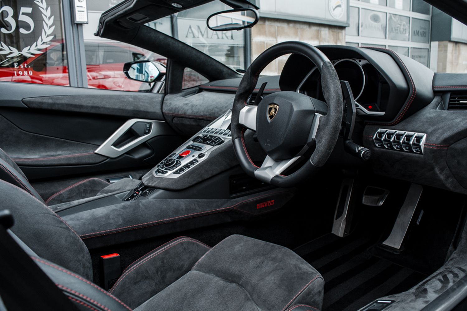 LAMBORGHINI AVENTADOR CONVERTIBLE 6.5 LP 700-4 ROADSTER 2DR SEMI AUTOMATIC