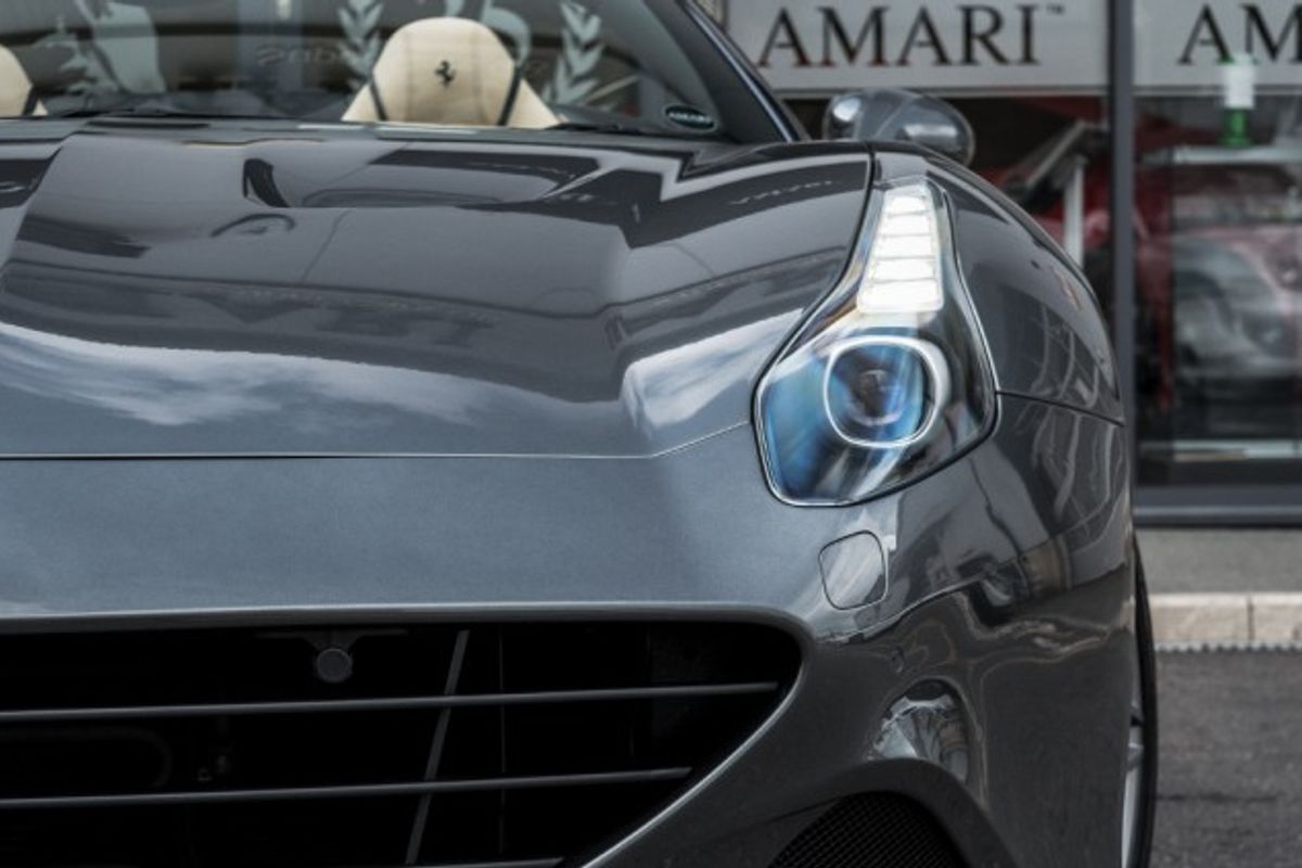 FERRARI CALIFORNIA CONVERTIBLE 3.9 DD 2DR SEMI AUTOMATIC