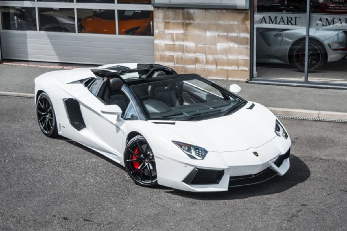 LAMBORGHINI AVENTADOR CONVERTIBLE 6.5 LP 700-4 ROADSTER 2DR SEMI AUTOMATIC
