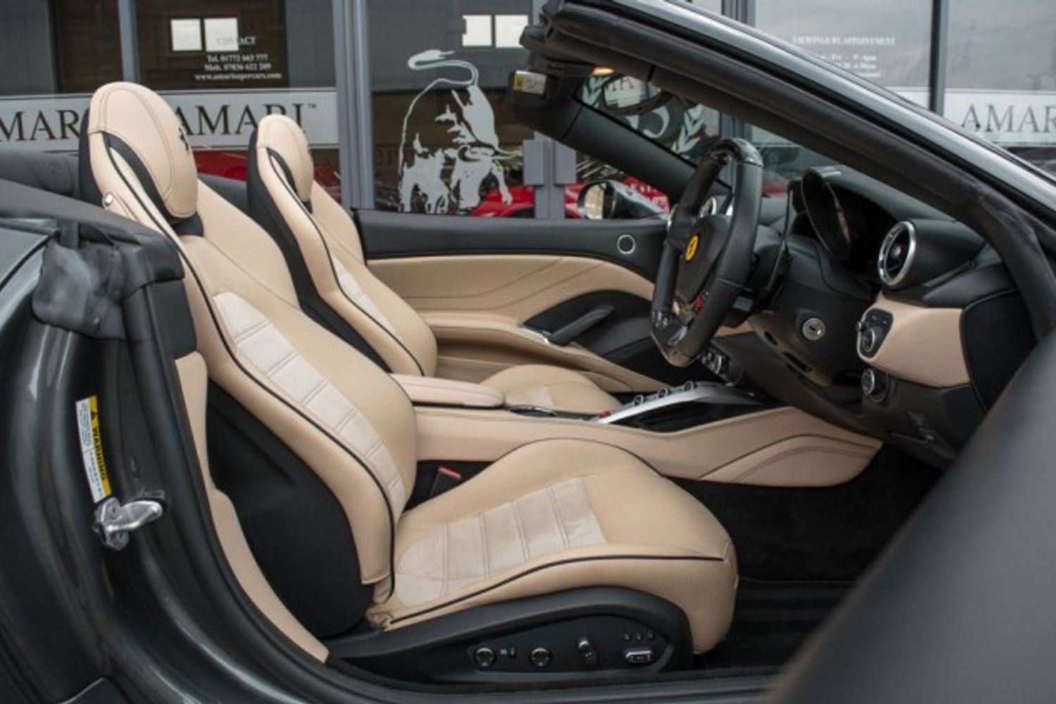 FERRARI CALIFORNIA CONVERTIBLE 3.9 DD 2DR SEMI AUTOMATIC