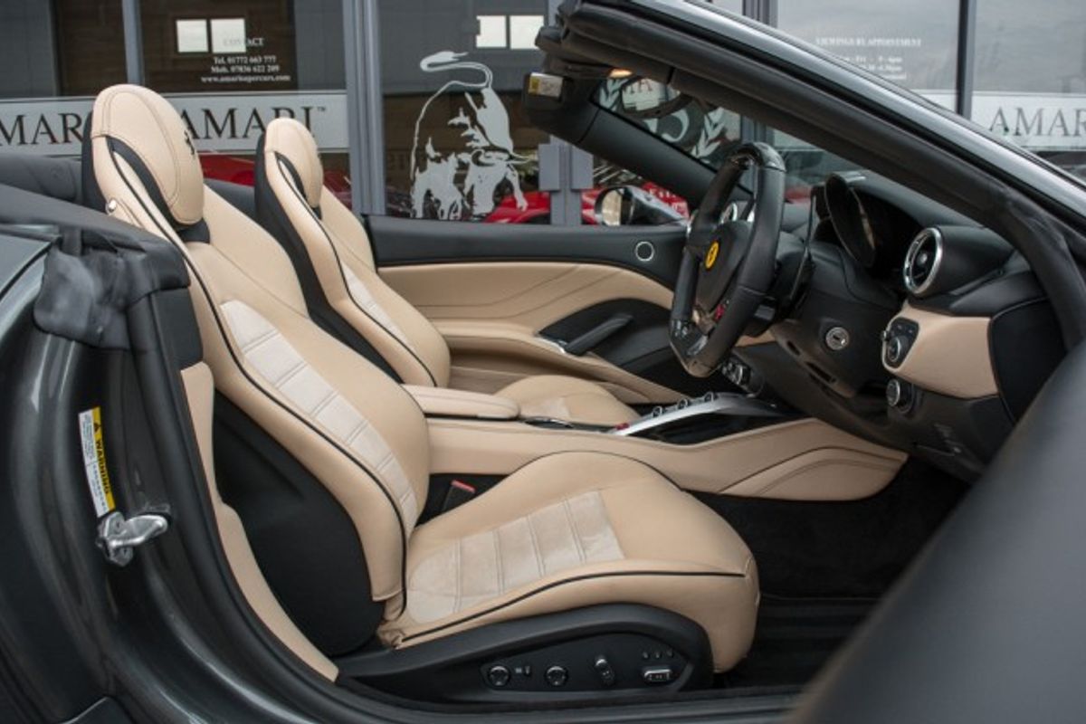 FERRARI CALIFORNIA CONVERTIBLE 3.9 DD 2DR SEMI AUTOMATIC
