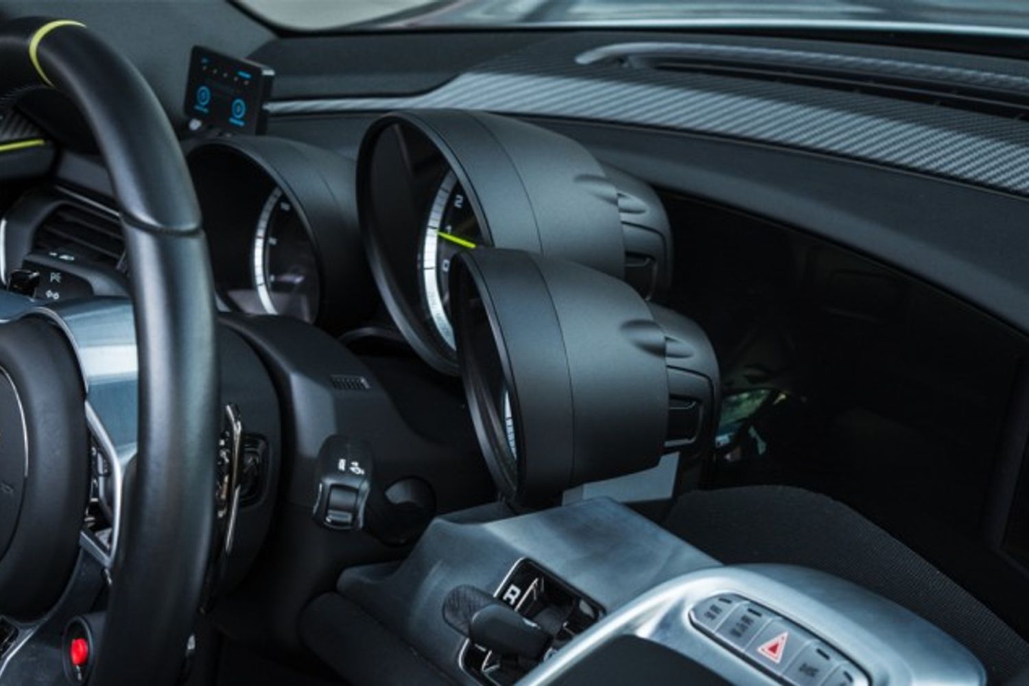 PORSCHE 918 HYBRID ELECTRIC CONVERTIBLE 4.6 SPYDER PDK 2DR SEMI AUTOMATIC