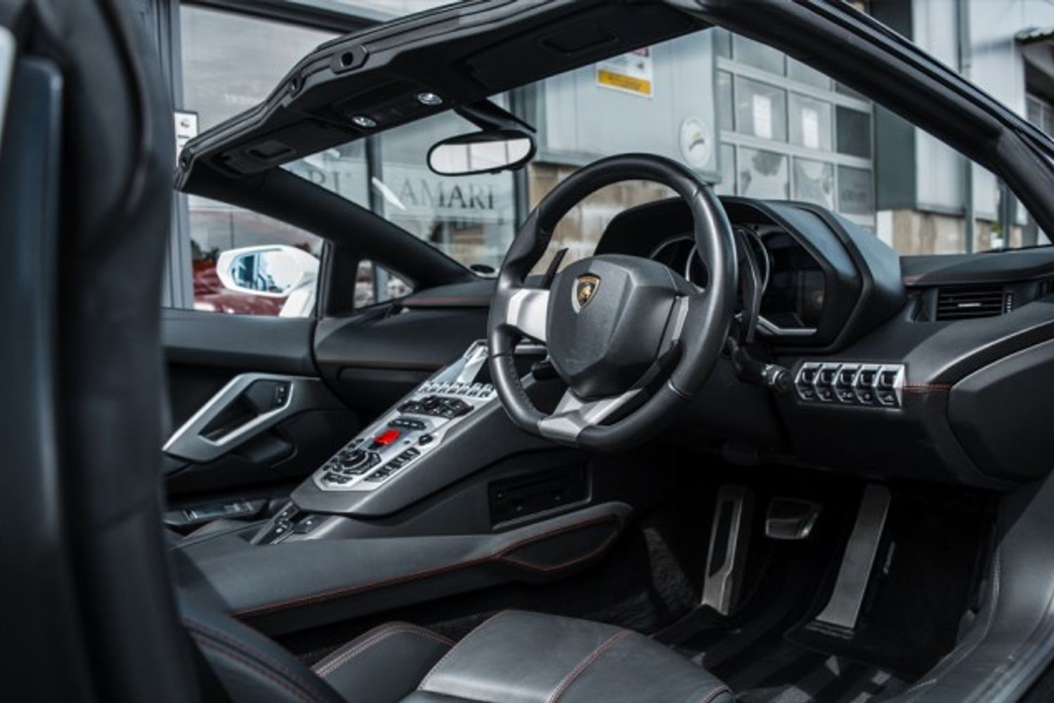LAMBORGHINI AVENTADOR CONVERTIBLE 6.5 LP 700-4 ROADSTER 2DR SEMI AUTOMATIC