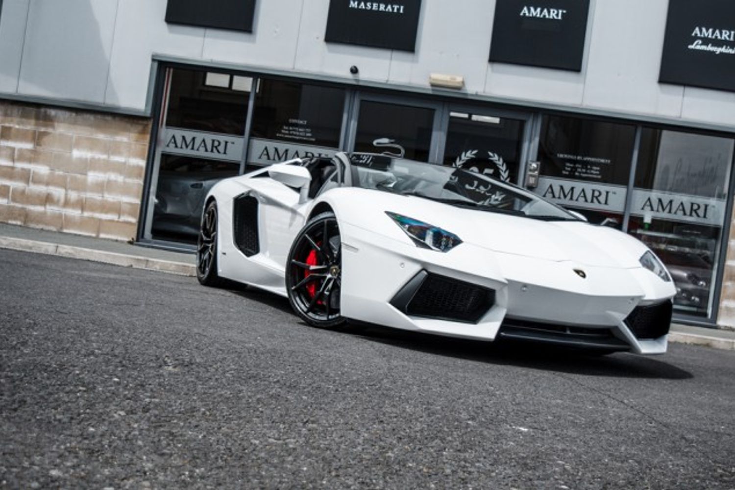 LAMBORGHINI AVENTADOR CONVERTIBLE 6.5 LP 700-4 ROADSTER 2DR SEMI AUTOMATIC