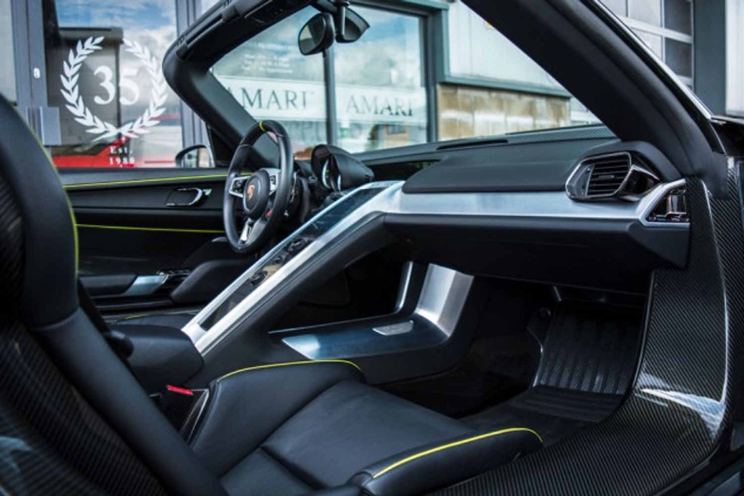 PORSCHE 918 HYBRID ELECTRIC CONVERTIBLE 4.6 SPYDER PDK 2DR SEMI AUTOMATIC