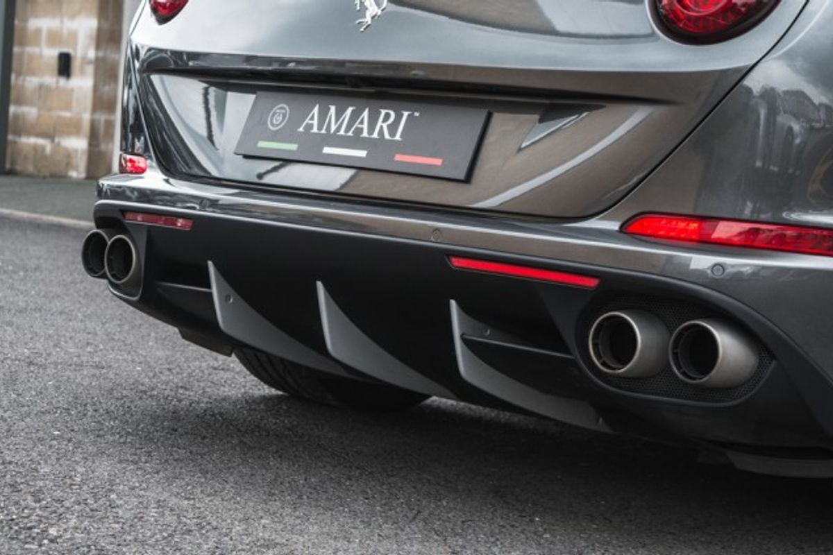 FERRARI CALIFORNIA CONVERTIBLE 3.9 DD 2DR SEMI AUTOMATIC