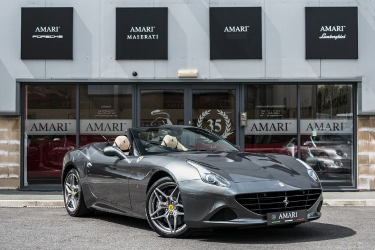 FERRARI CALIFORNIA CONVERTIBLE 3.9 DD 2DR SEMI AUTOMATIC
