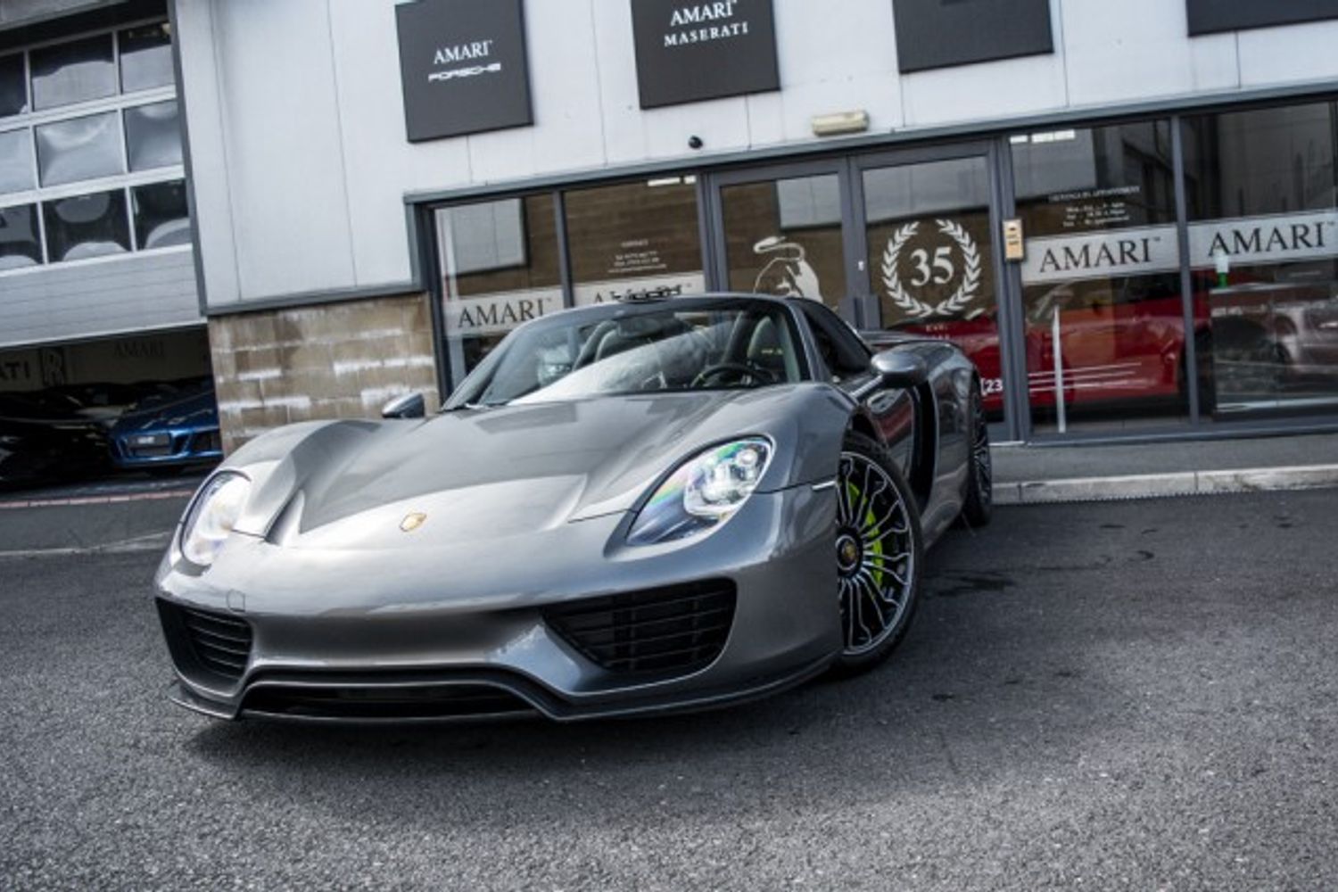 PORSCHE 918 HYBRID ELECTRIC CONVERTIBLE 4.6 SPYDER PDK 2DR SEMI AUTOMATIC