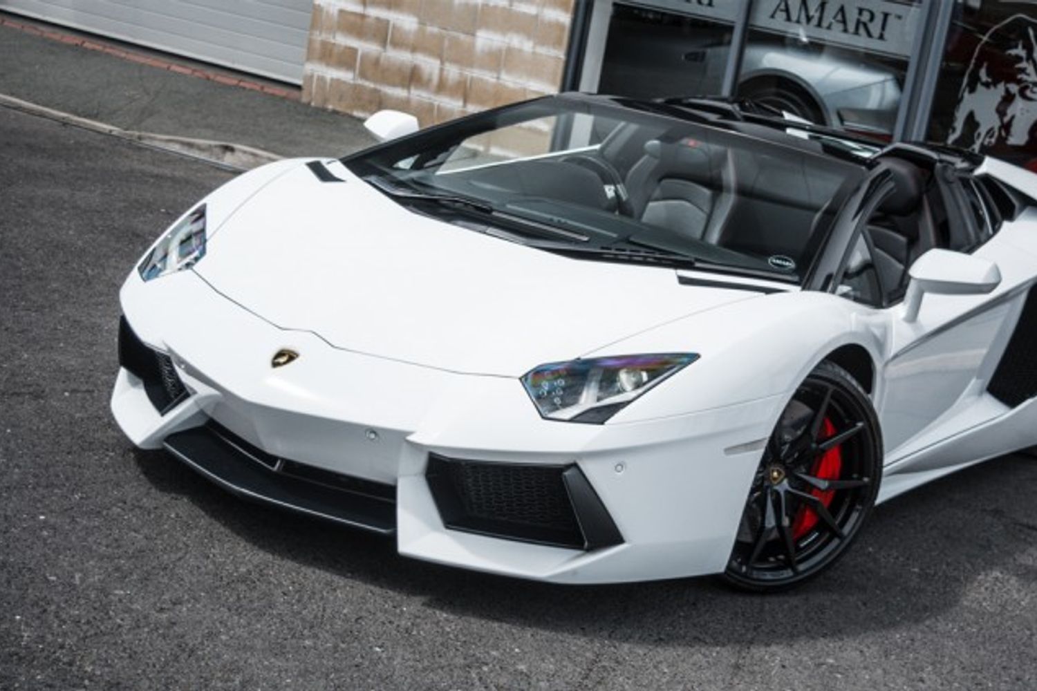 LAMBORGHINI AVENTADOR CONVERTIBLE 6.5 LP 700-4 ROADSTER 2DR SEMI AUTOMATIC