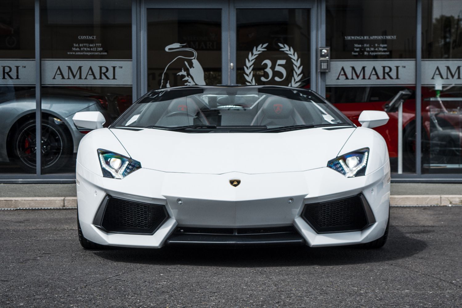LAMBORGHINI AVENTADOR CONVERTIBLE 6.5 LP 700-4 ROADSTER 2DR SEMI AUTOMATIC