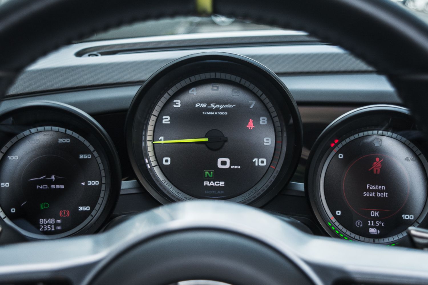 PORSCHE 918 HYBRID ELECTRIC CONVERTIBLE 4.6 SPYDER PDK 2DR SEMI AUTOMATIC
