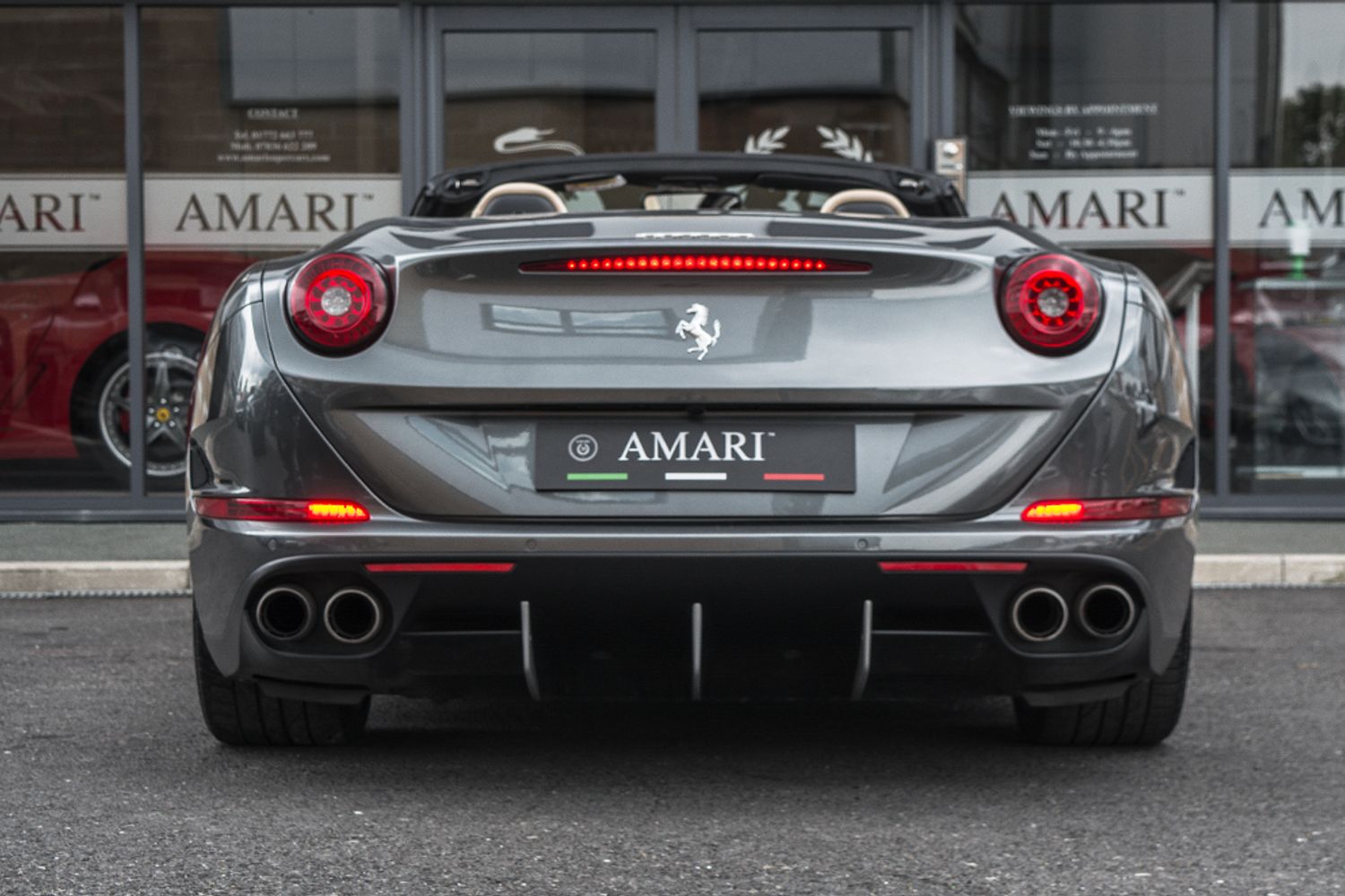 FERRARI CALIFORNIA CONVERTIBLE 3.9 DD 2DR SEMI AUTOMATIC
