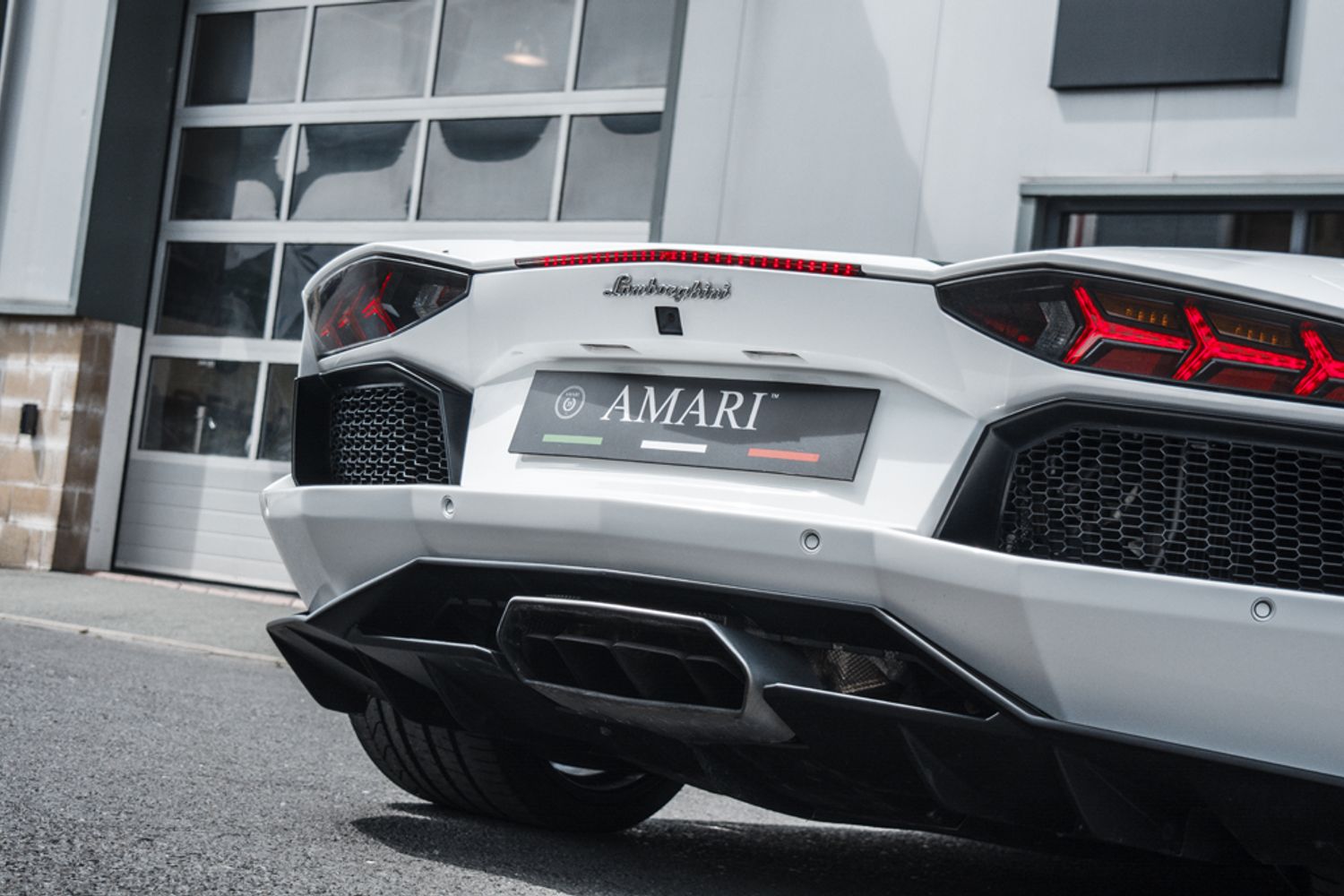 LAMBORGHINI AVENTADOR CONVERTIBLE 6.5 LP 700-4 ROADSTER 2DR SEMI AUTOMATIC