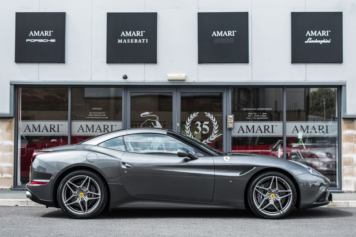 FERRARI CALIFORNIA CONVERTIBLE 3.9 DD 2DR SEMI AUTOMATIC