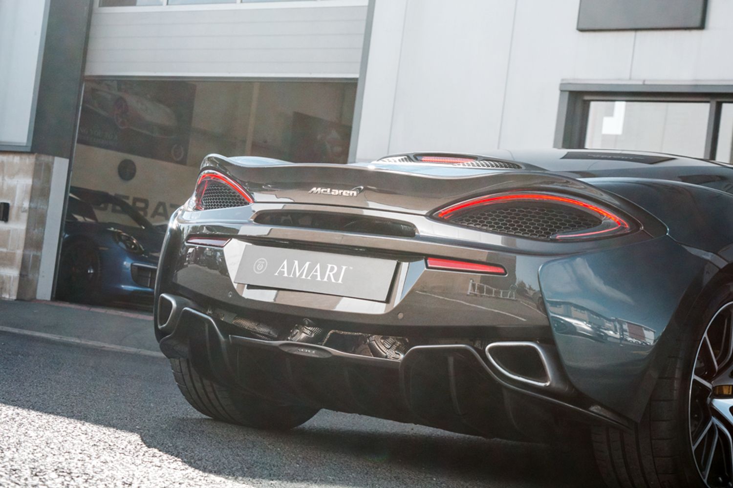 MCLAREN 570GT COUPE 3.8 V8 SSG 2DR SEMI AUTOMATIC