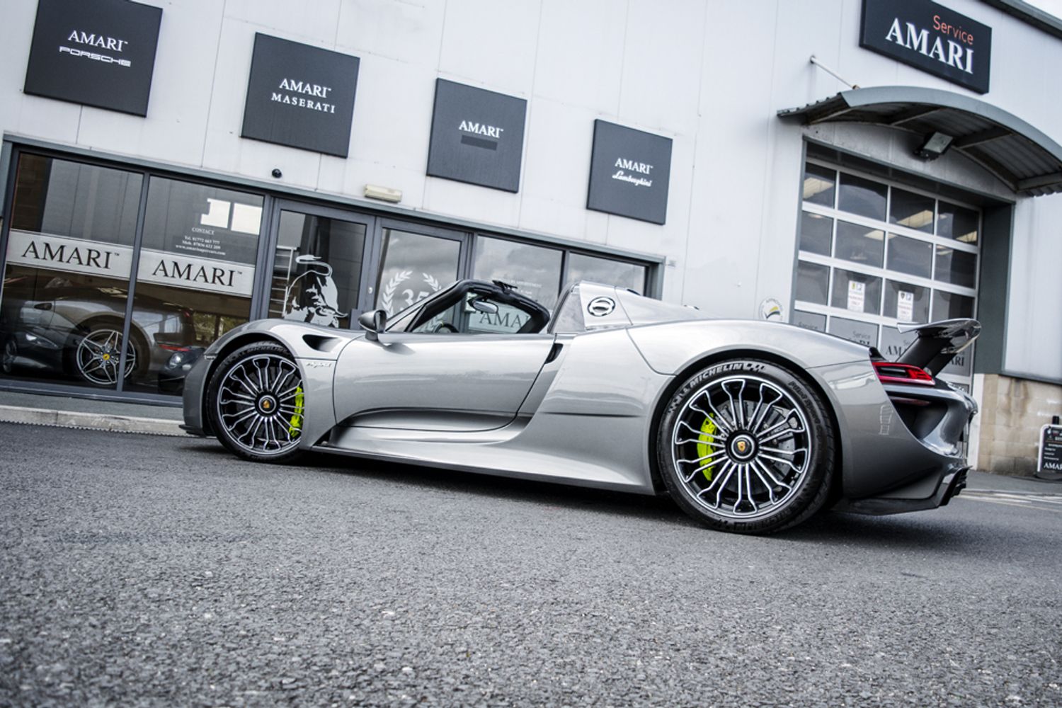 PORSCHE 918 HYBRID ELECTRIC CONVERTIBLE 4.6 SPYDER PDK 2DR SEMI AUTOMATIC