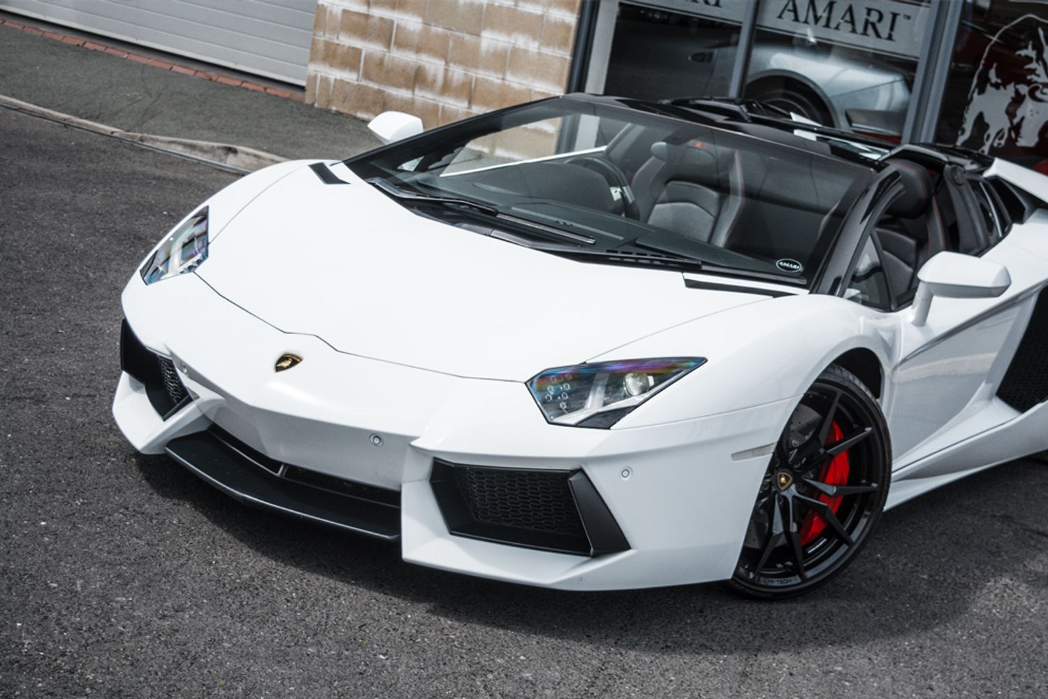 LAMBORGHINI AVENTADOR CONVERTIBLE 6.5 LP 700-4 ROADSTER 2DR SEMI AUTOMATIC