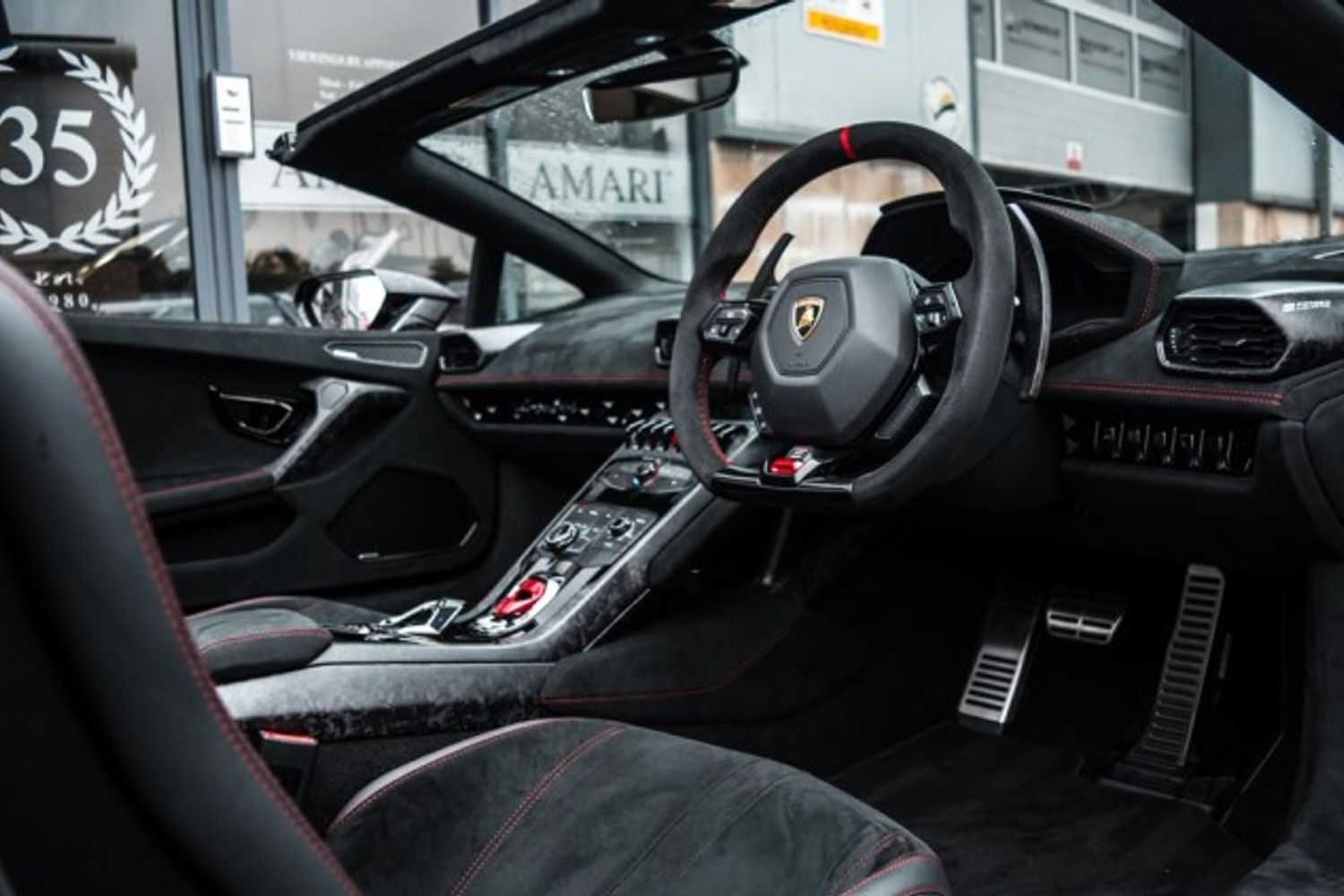 LAMBORGHINI HURACAN CONVERTIBLE 5.2 LP 640-4 PERFORMANTE SPYDER 2DR SEMI AUTOMATIC
