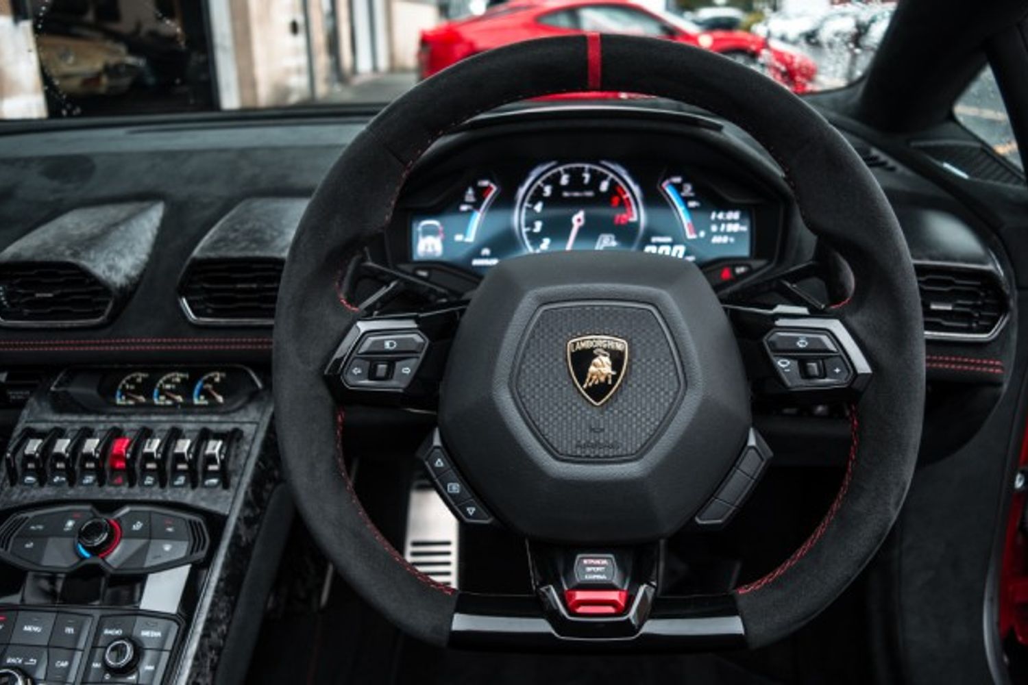 LAMBORGHINI HURACAN CONVERTIBLE 5.2 LP 640-4 PERFORMANTE SPYDER 2DR SEMI AUTOMATIC