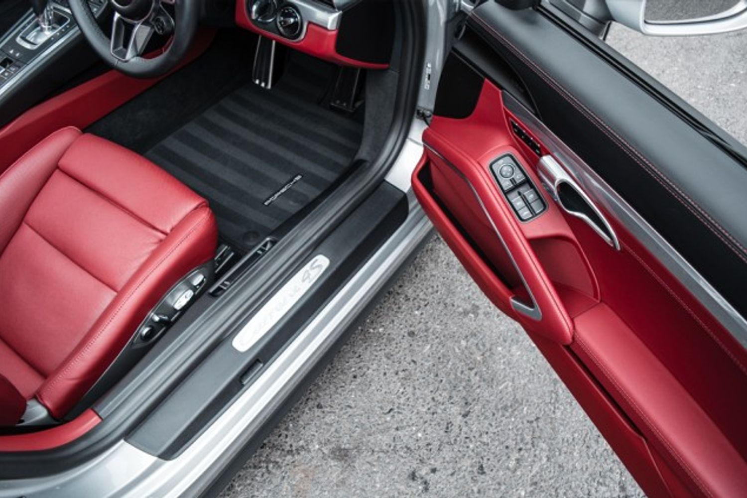 PORSCHE 911 CONVERTIBLE 3.0 CARRERA 4S PDK 2DR SEMI AUTOMATIC