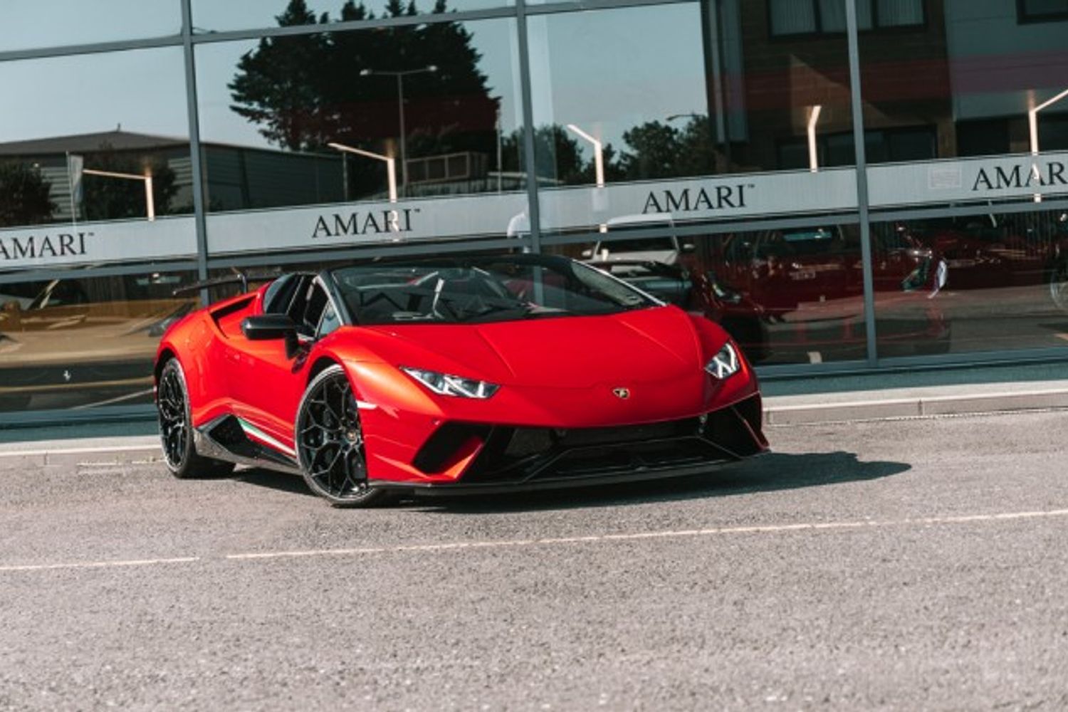LAMBORGHINI HURACAN CONVERTIBLE 5.2 LP 640-4 PERFORMANTE SPYDER 2DR SEMI AUTOMATIC
