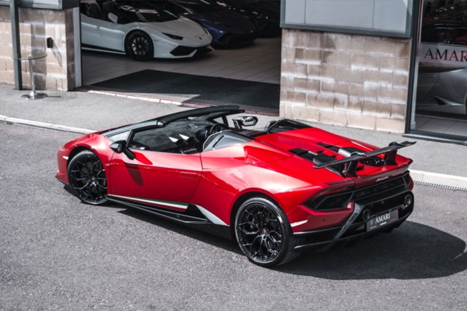 LAMBORGHINI HURACAN CONVERTIBLE 5.2 LP 640-4 PERFORMANTE SPYDER 2DR SEMI AUTOMATIC