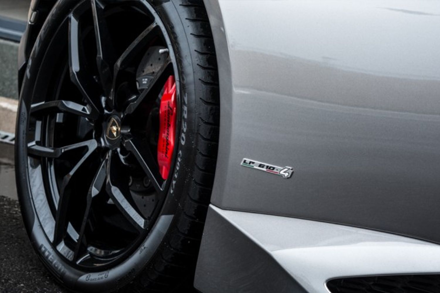LAMBORGHINI HURACAN CONVERTIBLE 5.2 LP 610-4 SPYDER 2DR SEMI AUTOMATIC