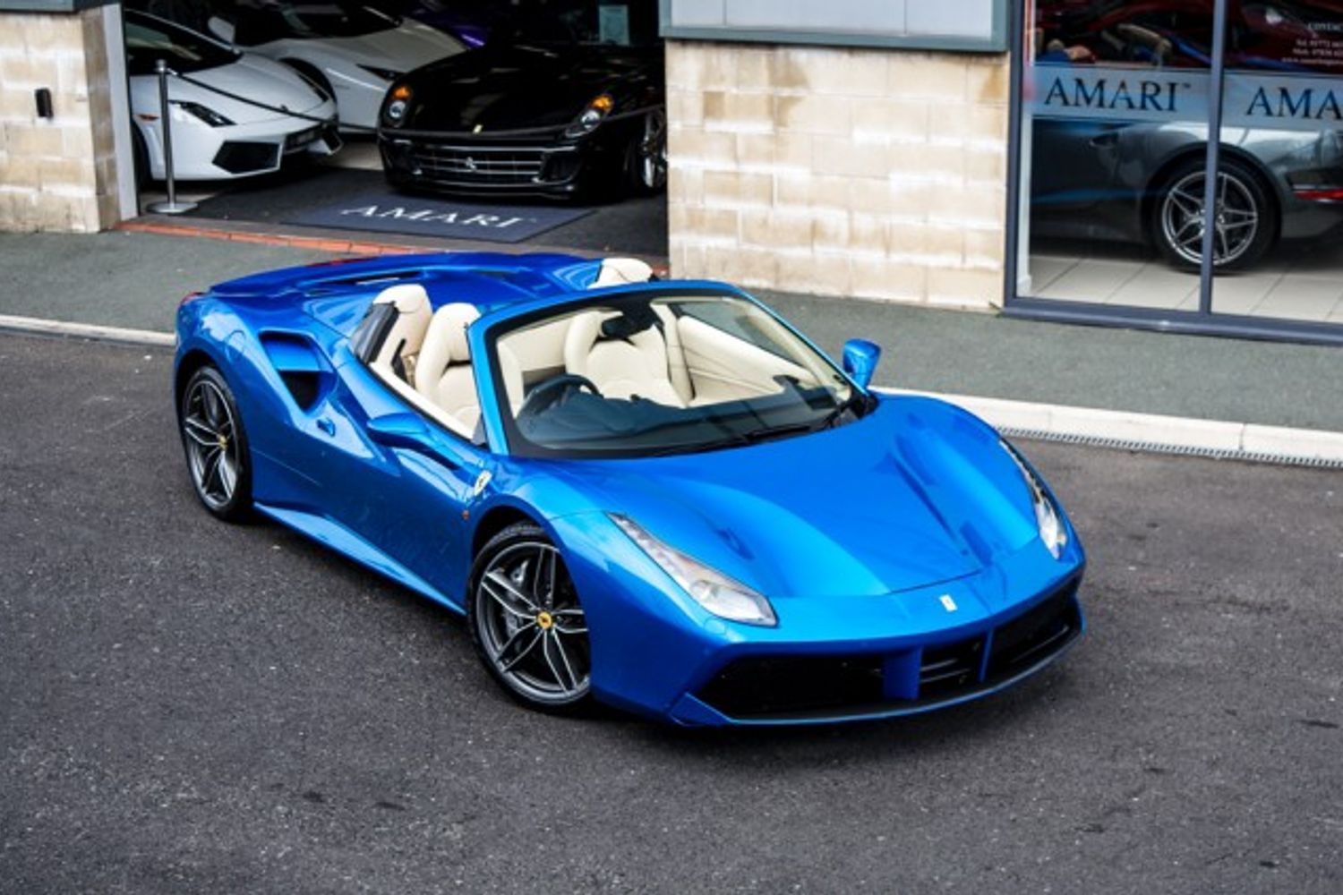 FERRARI 488 CONVERTIBLE 3.9 SPIDER 2DR SEMI AUTOMATIC